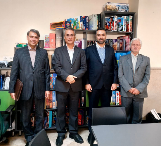 دیدار رئیس دانشکده روانشناسی و علوم تربیتی با مدیر مجتمع مدارس بینالمللی شهید مهدوی