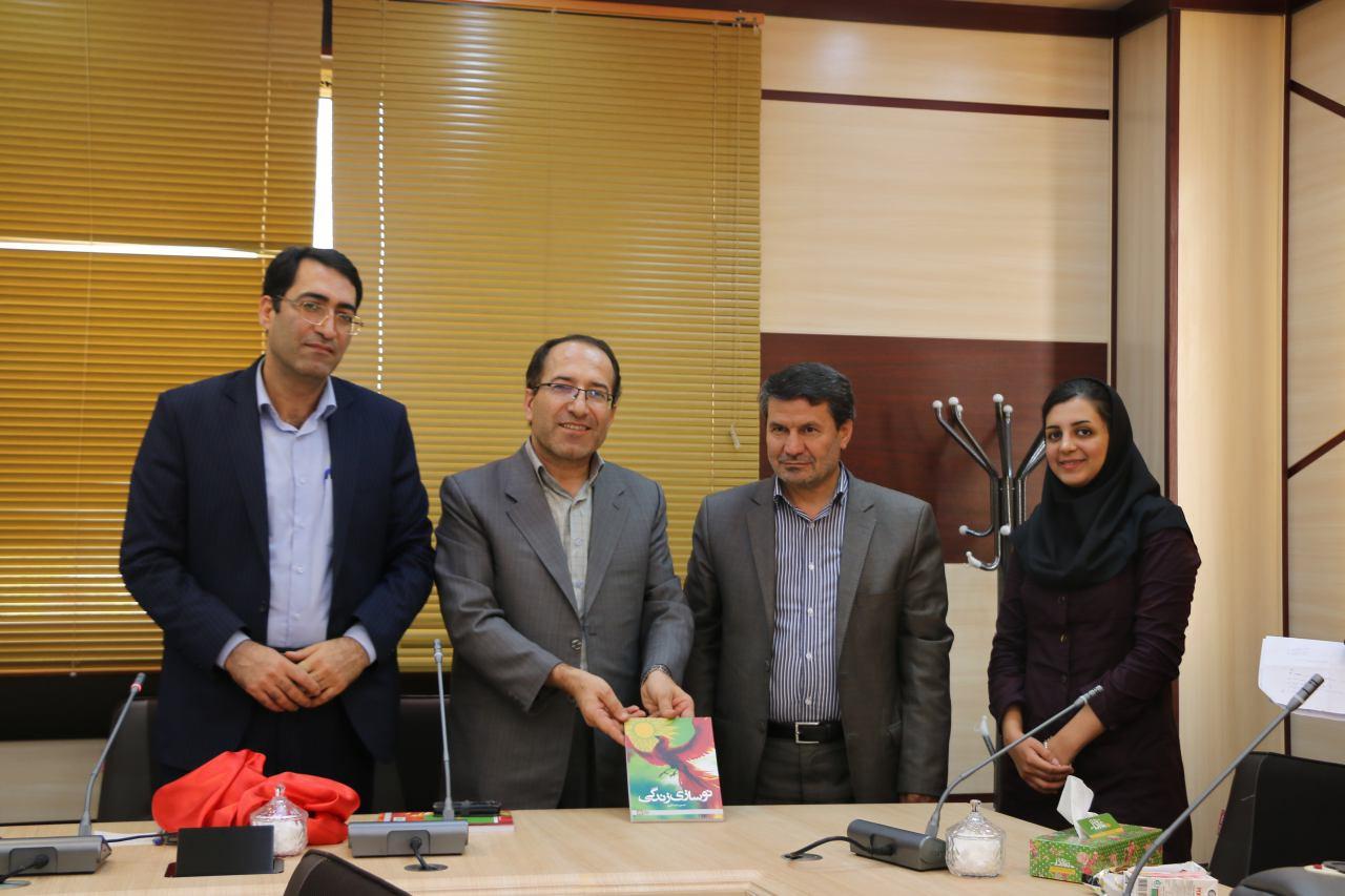 مراسم رونمایی از کتاب «نوسازی زندگی»