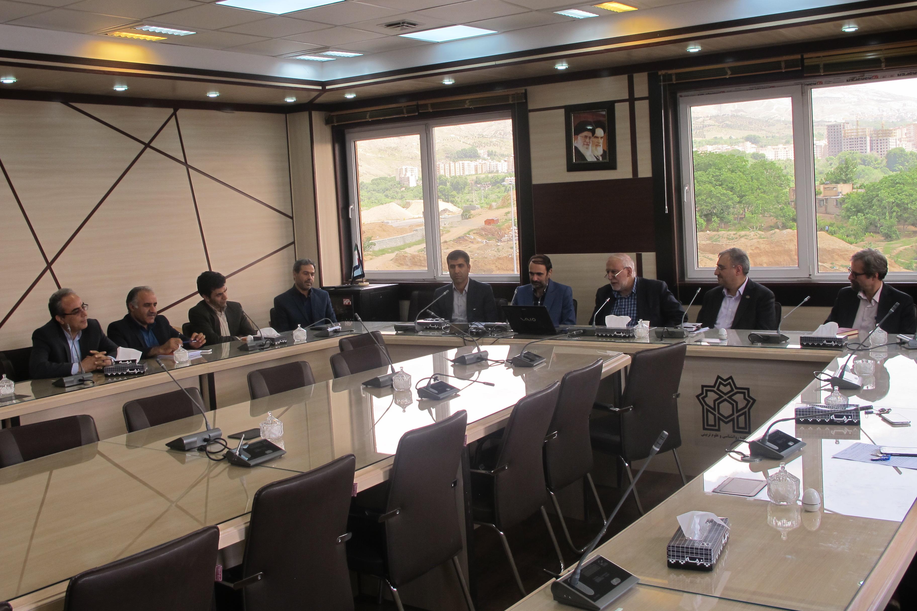 برگزاری جلسه تودیع و معارفه رییس امور عمومی دانشکده