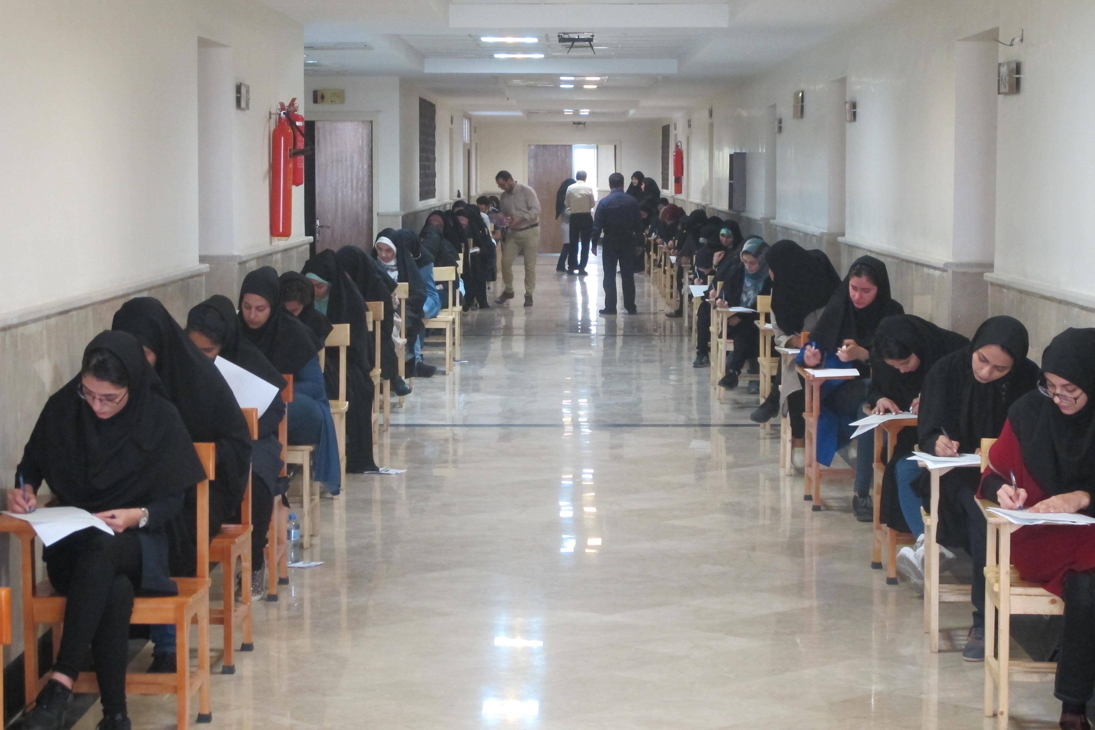 گزارش تصویری امتحانات نیمسال دوم سال تحصیلی97-96