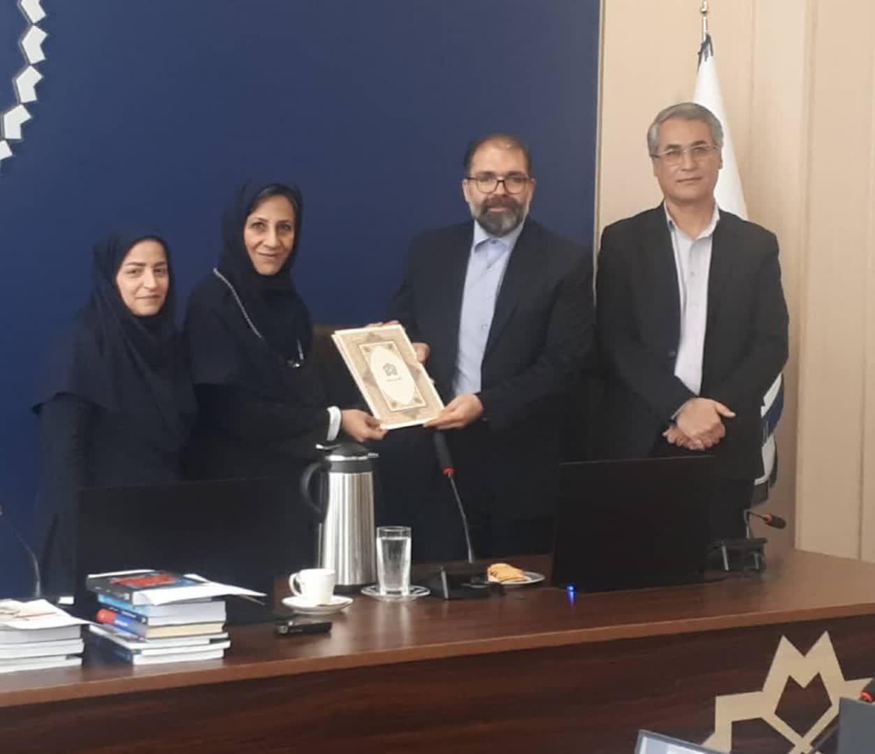 آیین تکریم و معارفه معاون پژوهشی دانشکده برگزار شد