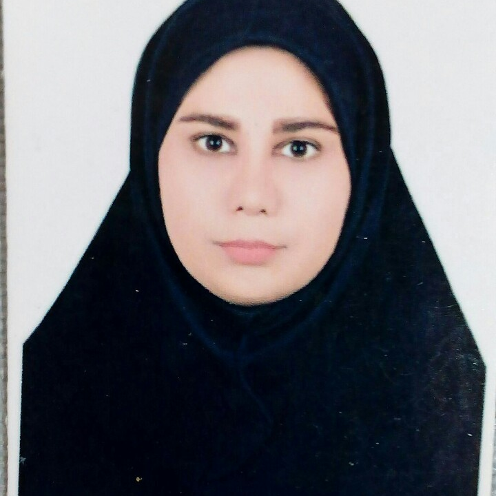 نیلوفر شجاعی