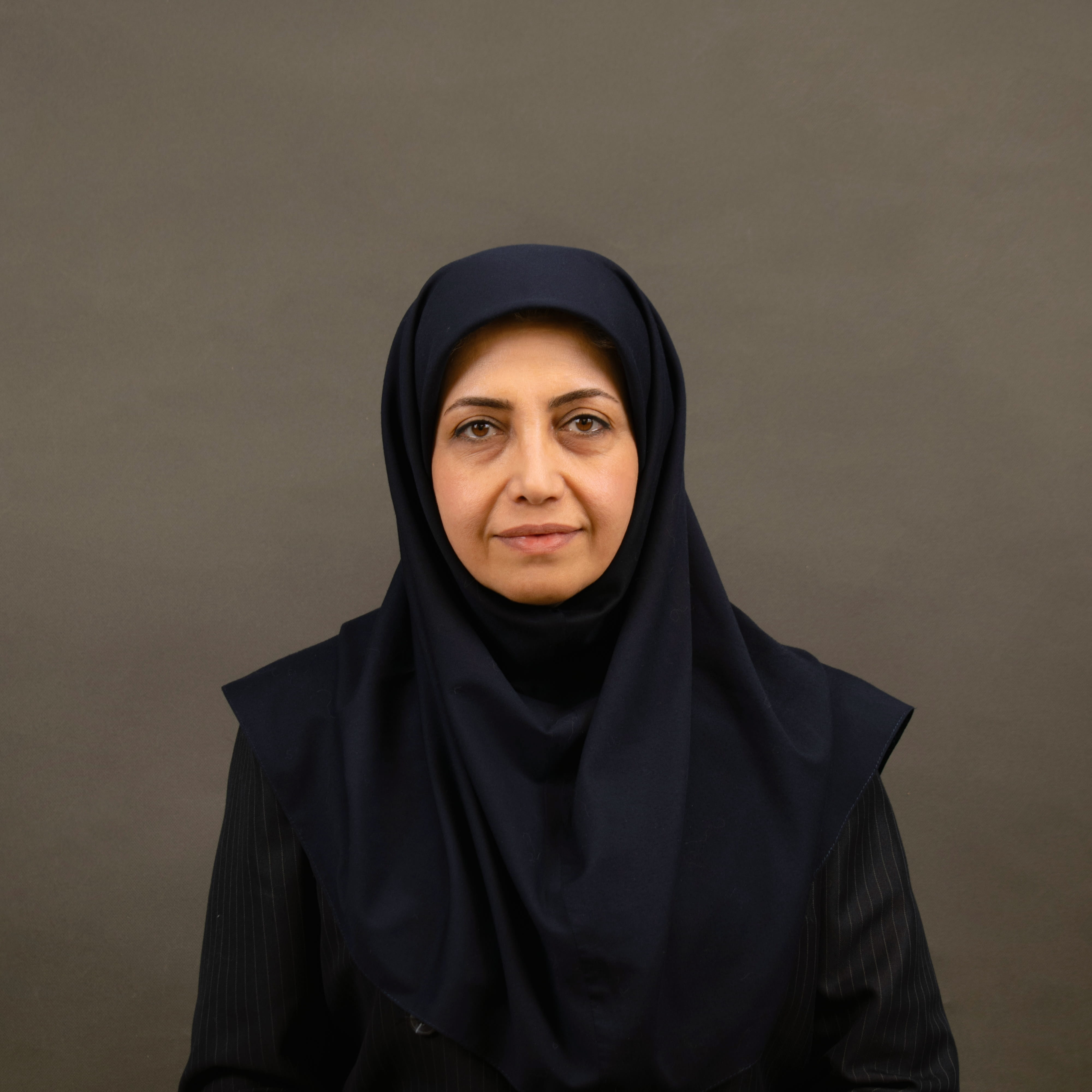 دکتر الهام فخاری